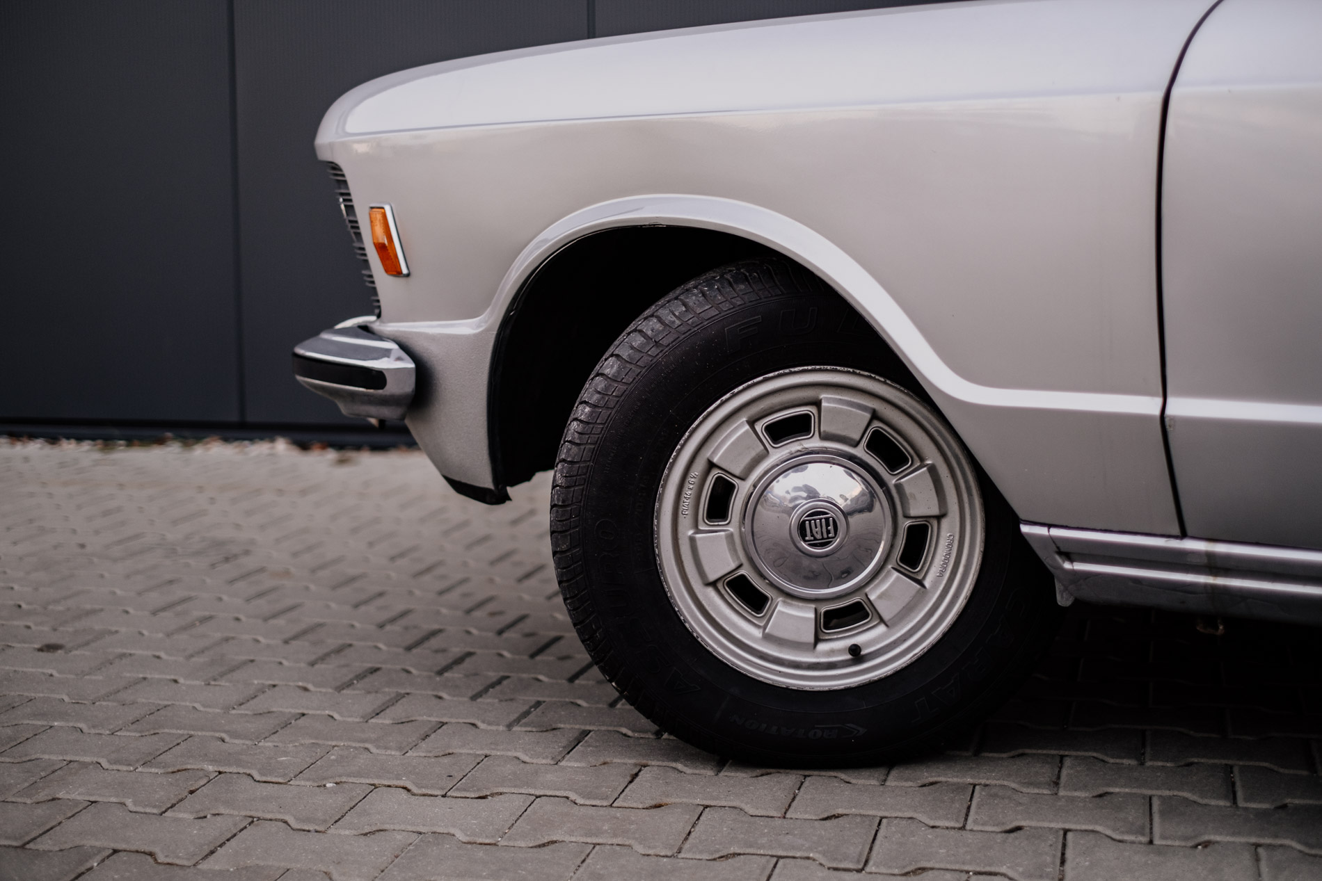 cöpmobiles Fiat 130 Berlina Limousine 1972 Zubehör Berlin Treptow Adlershof Köpenick Werkstatt Oldtimer Winterlager Reparatur Instandsetzung Service Ersatzteile KFZ-Meisterbetrieb Werkstatt KFZ Bahnhof Adlershof Berlin Köpenick zu verkaufen, Berlin, Verkauf, for sale